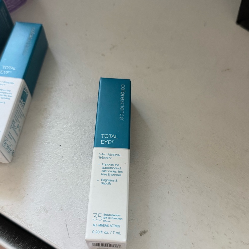 Total Eye® 3-In-1 Renewal Therapy SPF 35